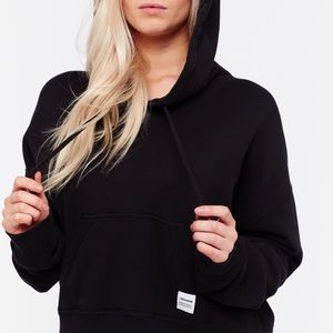 Converse Essentials Cropped Black Hoodie, Small